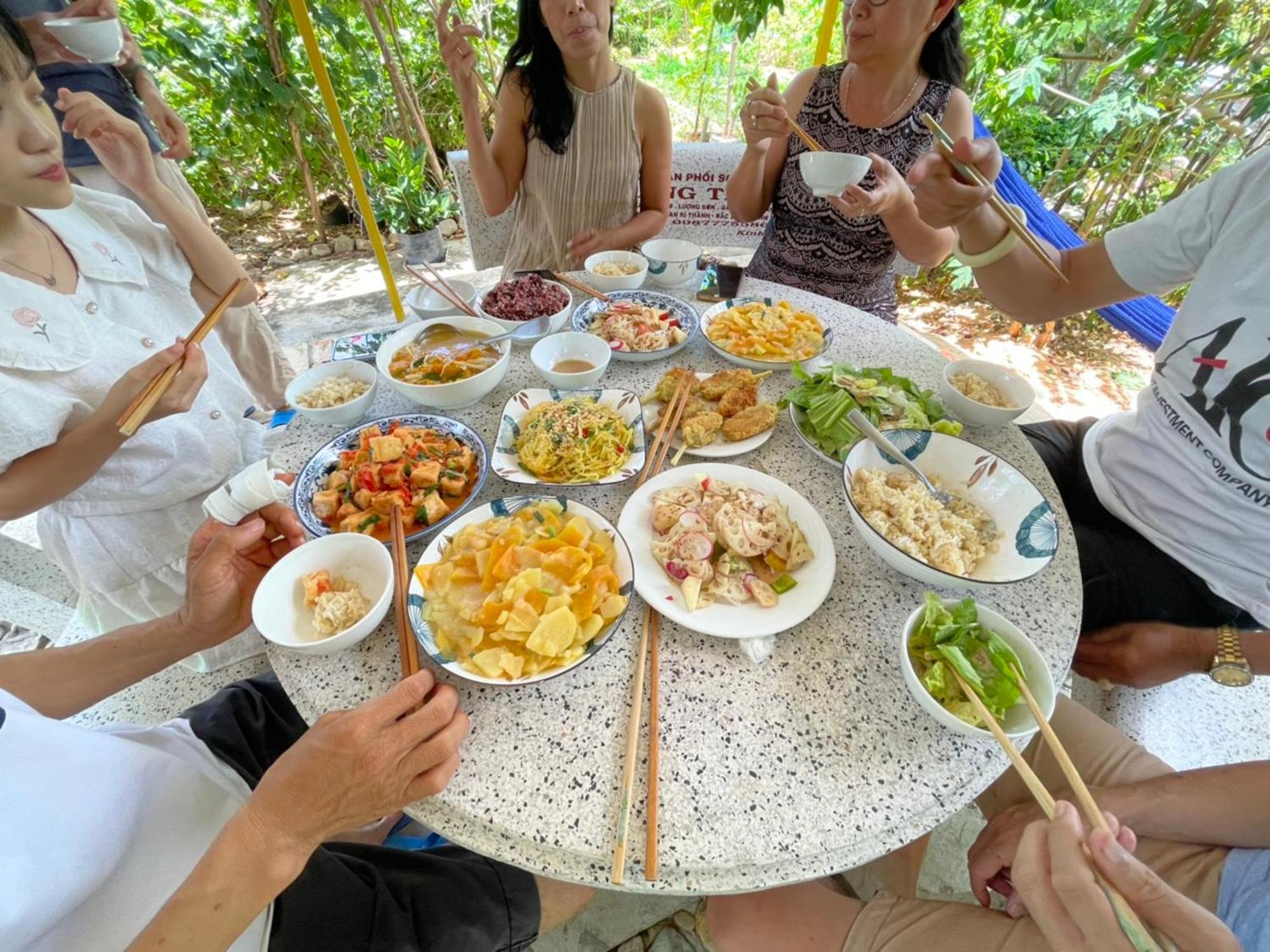 Duc Luu Quang Hotel Binh Thuan Tuy Phong Eksteriør bilde